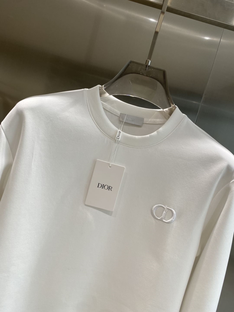 chr1st1an D10r t-shirts